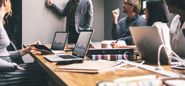 Como criar um site para minha empresa? Como criar um site para minha empresa?
