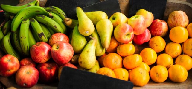 Fruta com N: Lista com todas as frutas Fruta com N: Lista com todas as frutas