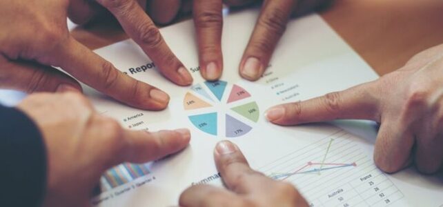 Gestão de Programas de Responsabilidade Histórica: Estratégia e Impactos Empresariais
