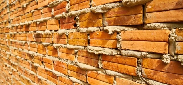 Quantidade de tijolos para uma obra: Como calcular?