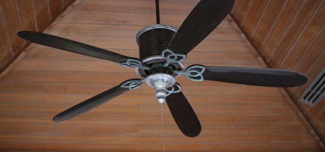 Como Instalar Ventilador de Teto: Ligação Correta, Segurança e Dicas Como Instalar Ventilador de Teto: Ligação Correta, Segurança e Dicas