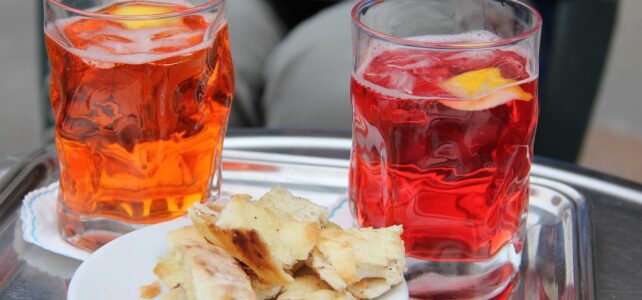 7 Drinks com Campari para Fazer em Casa (Fáceis e Rápidos)