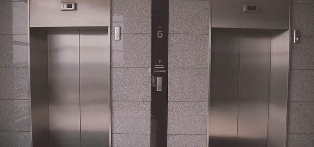 É possível trocar o elevador de um prédio?